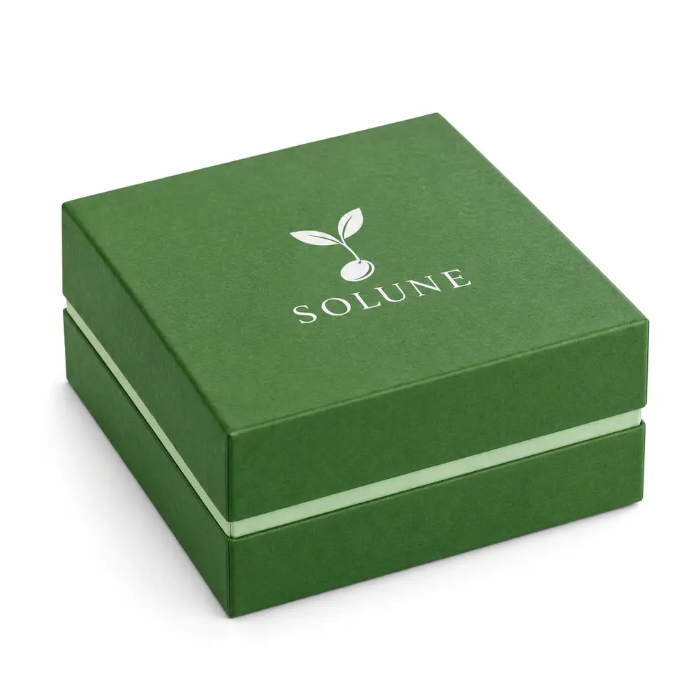 grass green with pale mint accents shoulder presentation boxes with SOLUNE logo printing on a white background