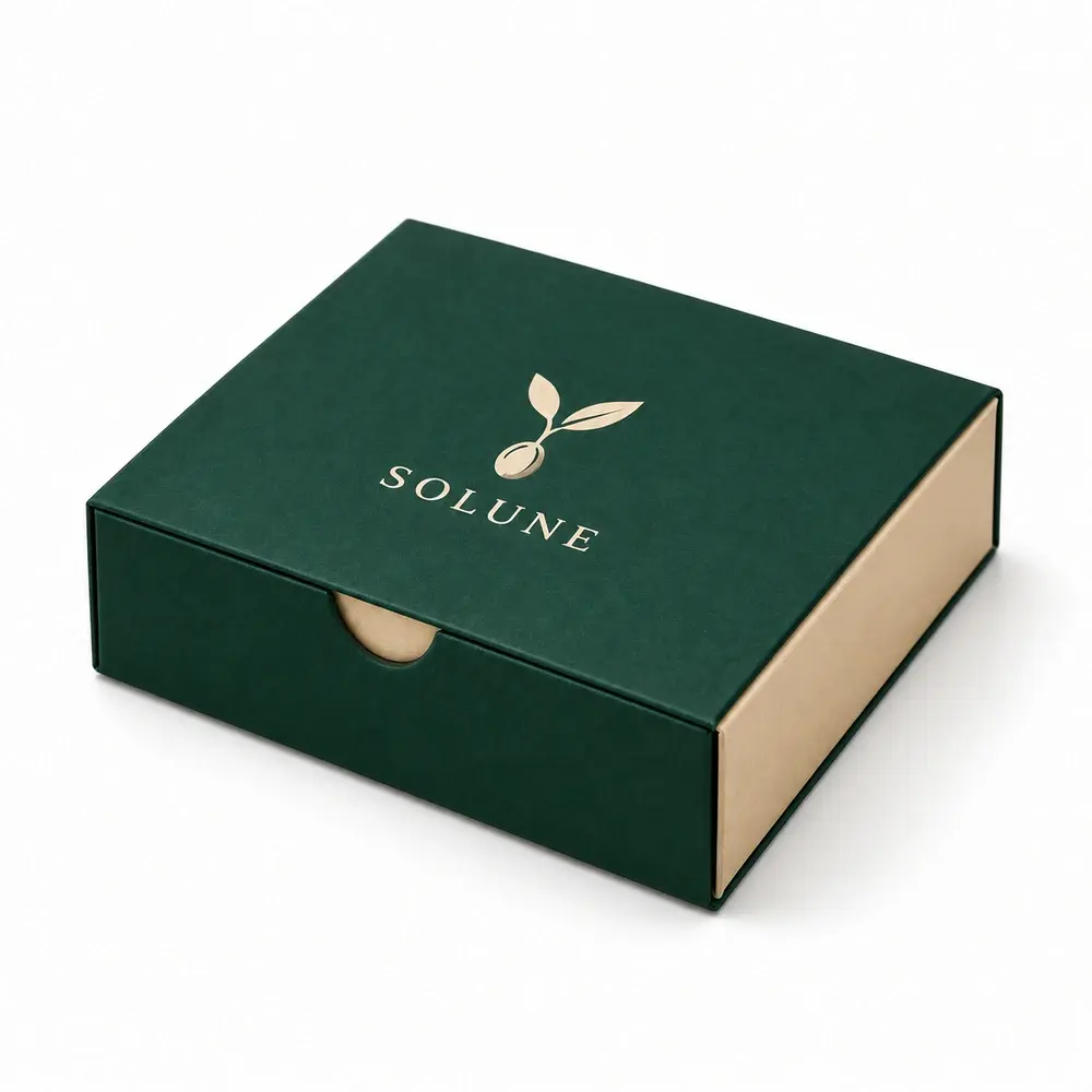 Alternate view of the emerald with champagne accents sleeve & tray cartons with SOLUNE artwork
